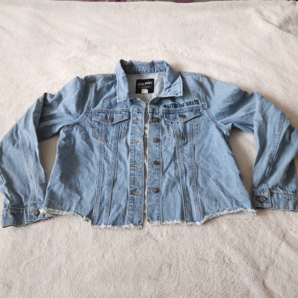HOT TOPIC Harry Potter Deathly Hallows Crop Denim Jacket Size L - Picture 3 of 12